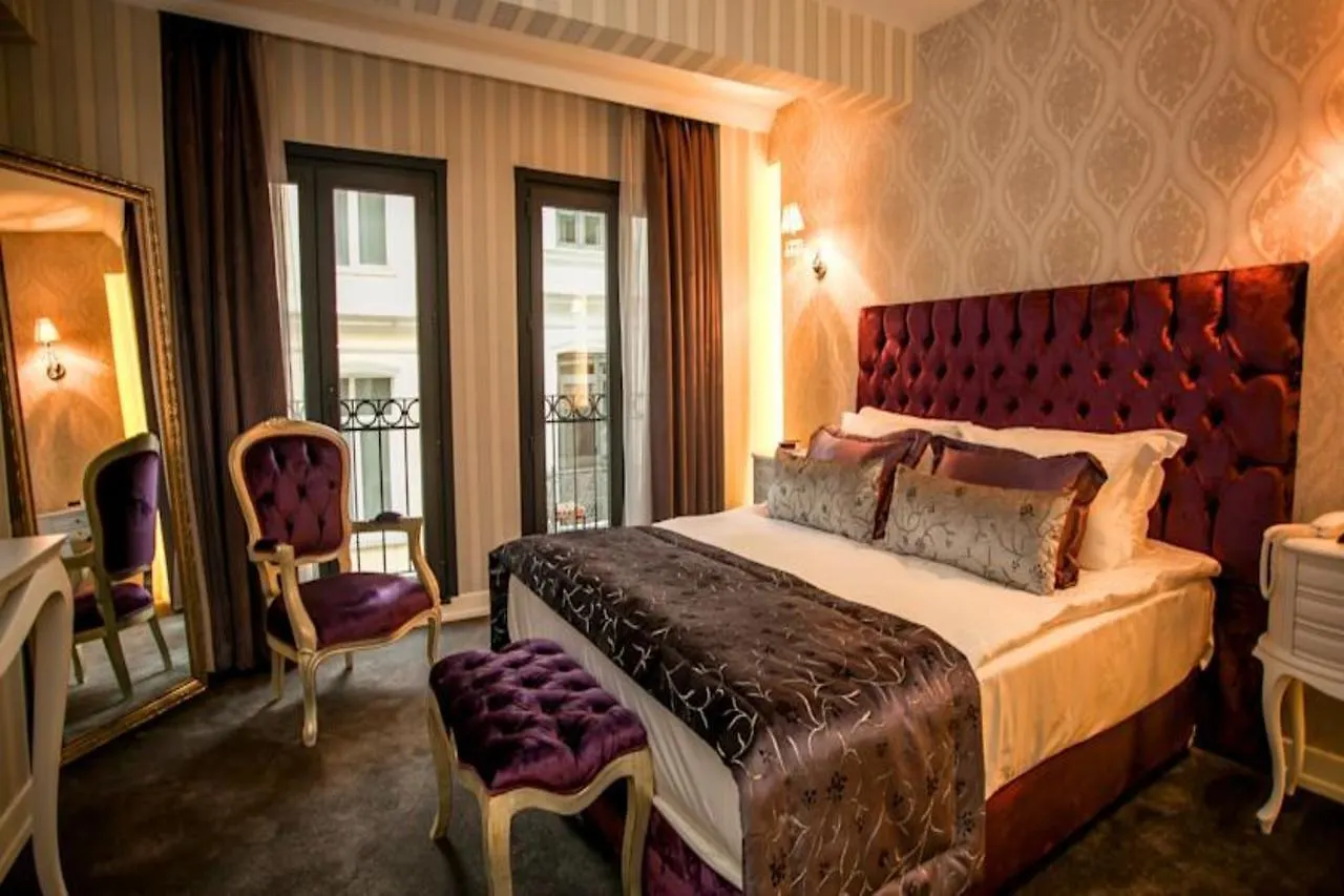 ***  Lucis Pera Hotel Istanbul Turkey